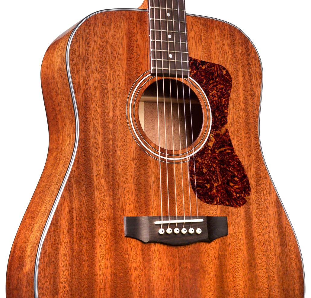 Guild D-120 with Gig bag